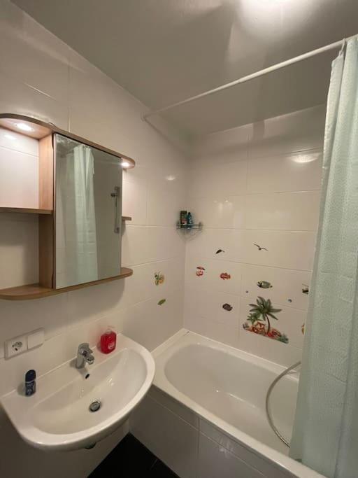 Modern And Comfortable Apartment Next To Vienna Mainstation Exterior foto